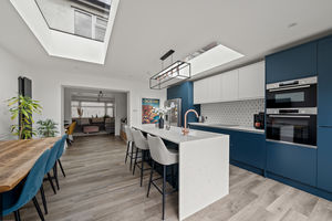 Photo 15- click for photo gallery